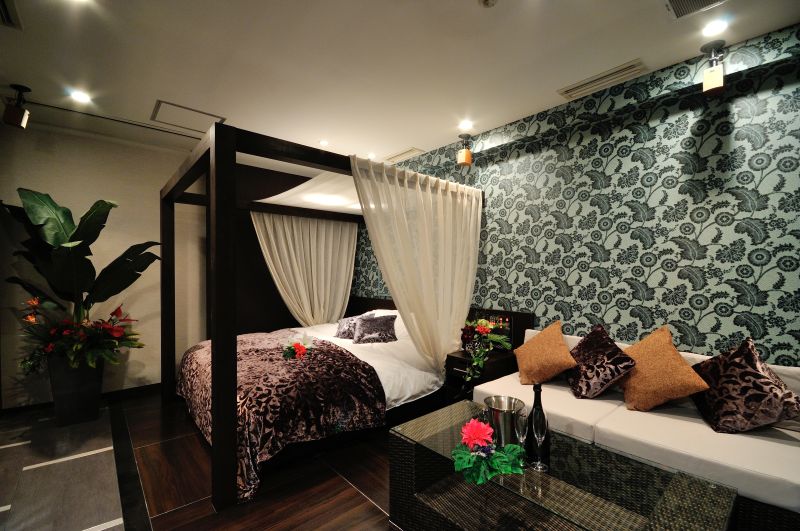 Room:228