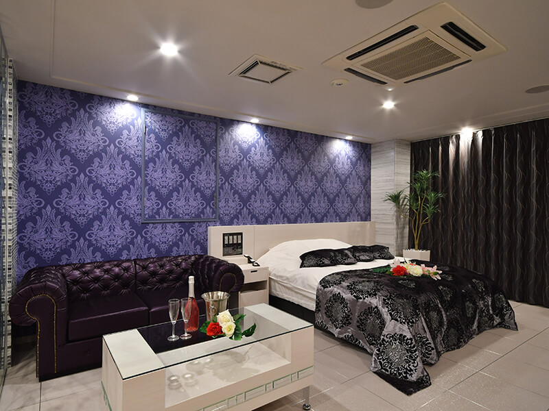 Room:402