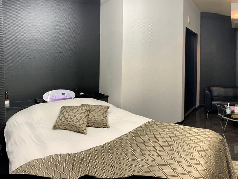 Room:205