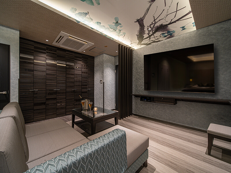 Room:135