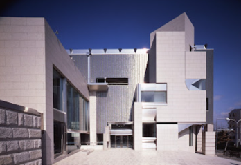 岡山県立美術館
